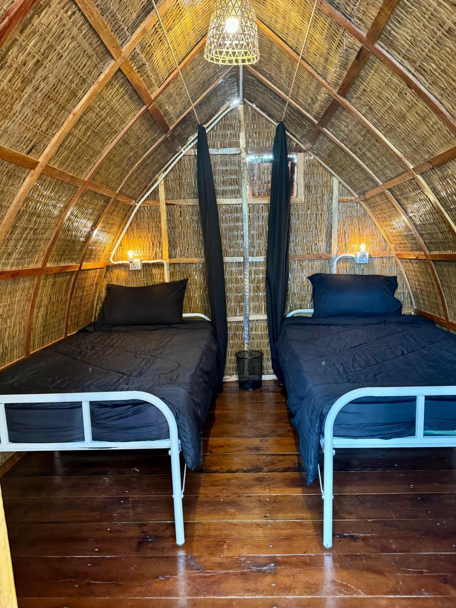 Derm Tkov Village Rafikis Retreat 호스텔 외부 사진