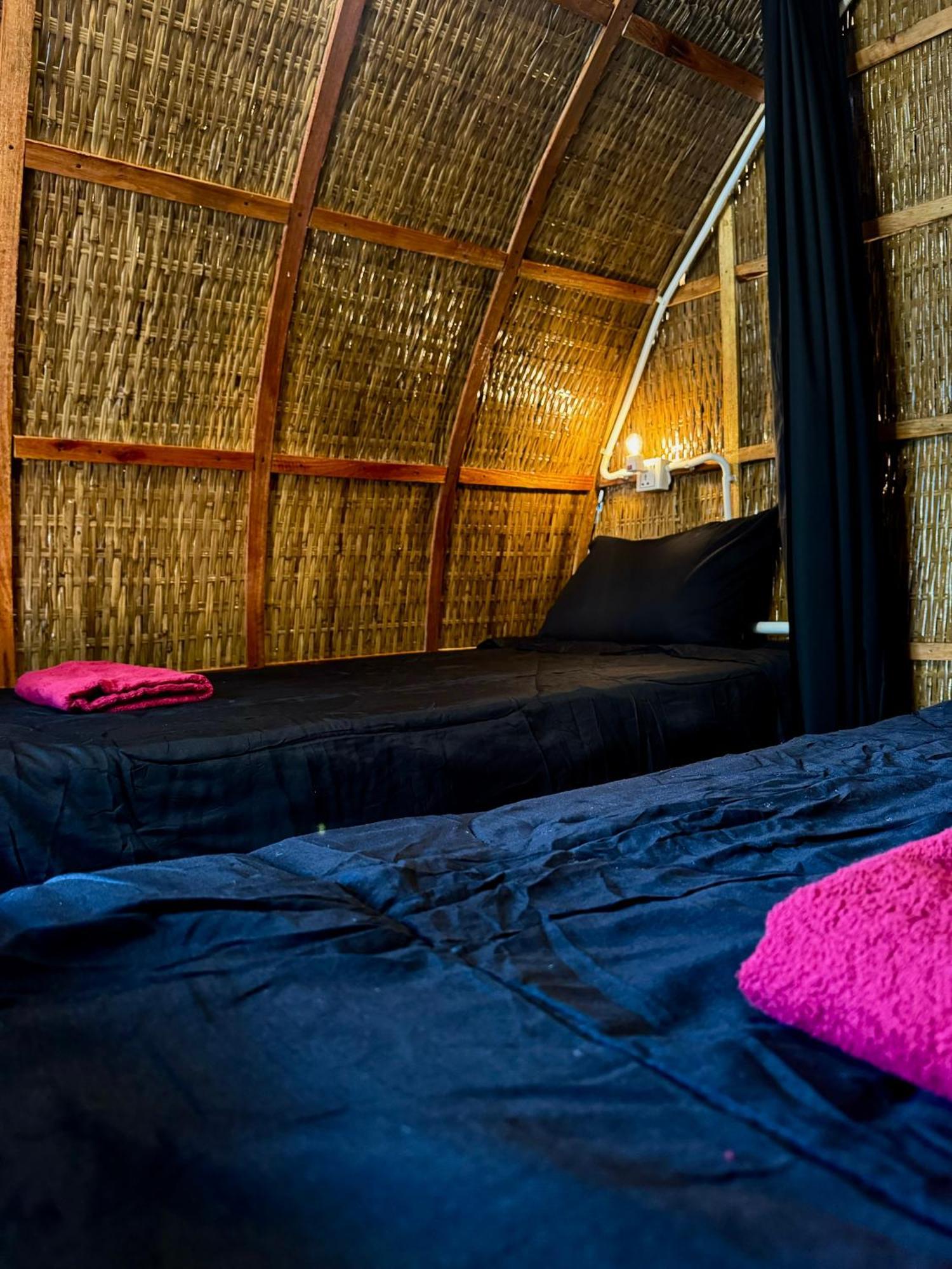 Derm Tkov Village Rafikis Retreat 호스텔 외부 사진